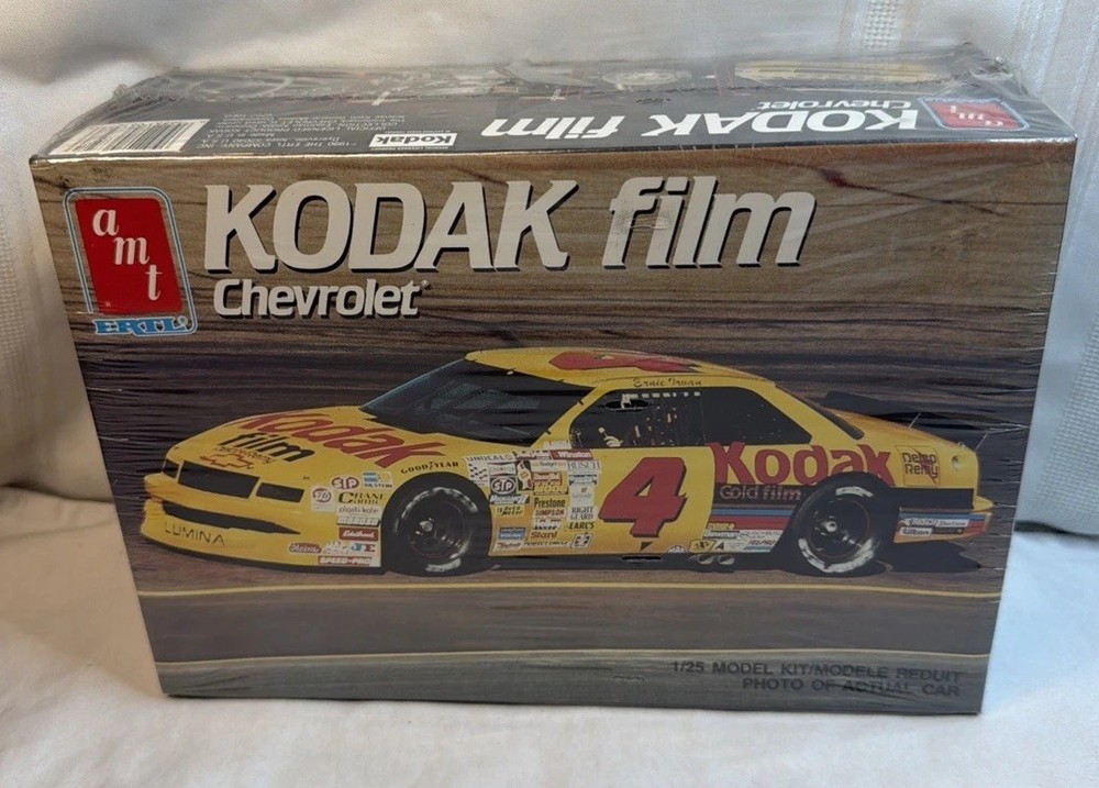 AMT/ERTL #6727 1/25 Scale Ernie Irvan Kodak Film #4 Chevy Lumina 1990 New SEALED