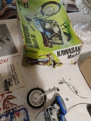 1971 Revell #H-1500 Kawasaki Mach III 1/12 Scale Motorcycle Model Kit