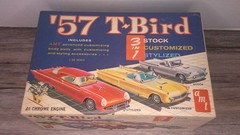 AMT Model car kit ’57 T bird 3 in 1 kit in original box unassembled Z159