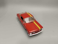 AMT1431 PLASTIC MODEL KIT 1965 PLYMOUTH BARRACUDA 1/25 SCALE NEW IN SEALED BOX