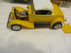 BUILT MONOGRAM 32 FORD ROADSTER STREET ROAD