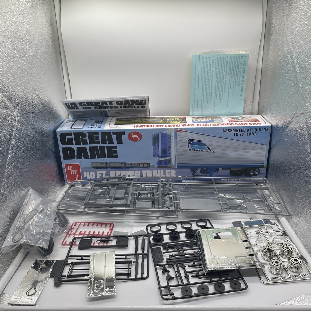 AMT Great Dane 40 Reefer Trailer Coors Plastic Model Kit AMT1249 W/ Plastic Weld
