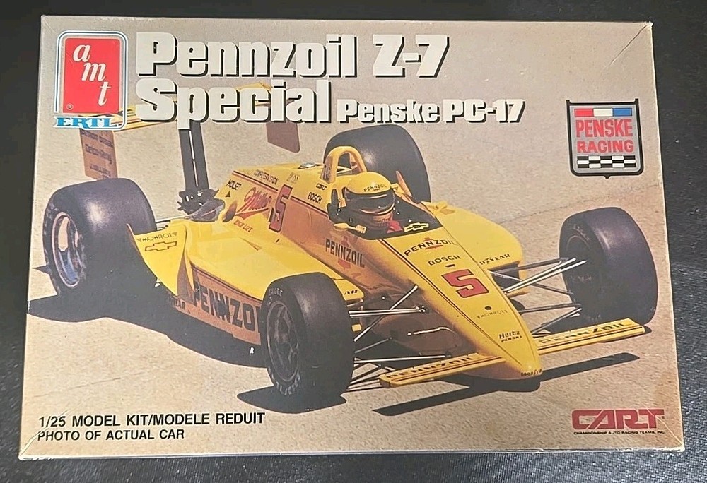 AMT Pennzoil Z-7 Special Penske PC-17 1/25 6880 Model Kit-NIB US Seller