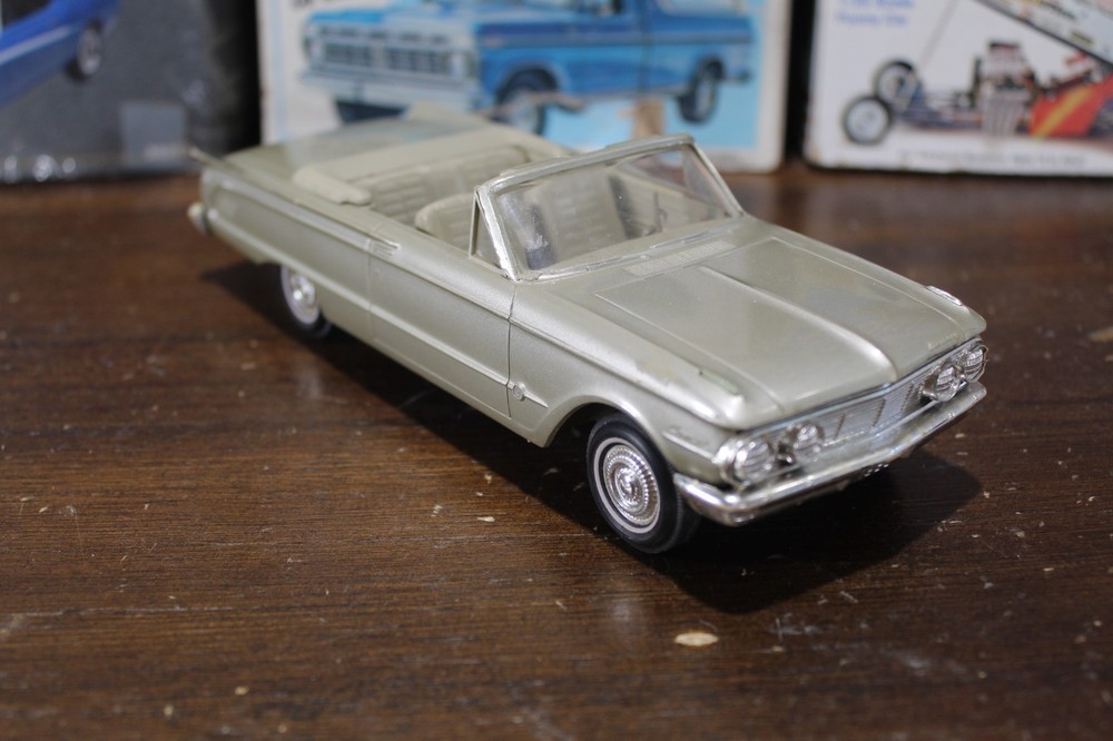 AMT 1963 Mercury Comet Convertible Promo 1/25