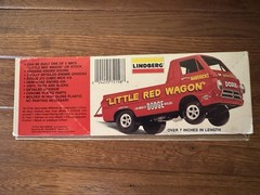 Lindberg Little Red Wagon Kit 72158 Signed By Bill Golden Opened Box