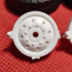 Dually Wheels & Tires 1979 GMC Wrecker 1:25 Scale Model Car Part Revell