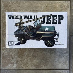 MPC World War II Jeep US Army Vehicle Model Kit MPC785/12 1:25 Factory Sealed
