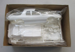 LINDBERG CAMARO Z28 CALIFORNIA HIGHWAY PATROL POLICE CAR 1/20 MODEL KIT 1994
