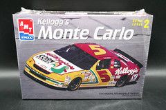 1:25 AMT Ertl Kellog’s Monte Carlo Model Kit 8187 – New & Sealed