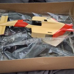 Tamiya McLaren Honda MP4/4 Formula 1 Racing Car Plastic Model Kit Senna
