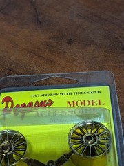 Pegasus – #1207 – 1:24/25 Scale – Chrome Gold Spiders Rims – NOS