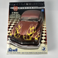 Revell 1949 Mercury Special Edition Series 1:25 Model Kit c2007