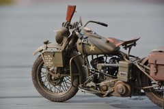 WWII Harley-Davidson WLA 750 Pro Built 1:9 Scale Italeri Motorcycle NICE!