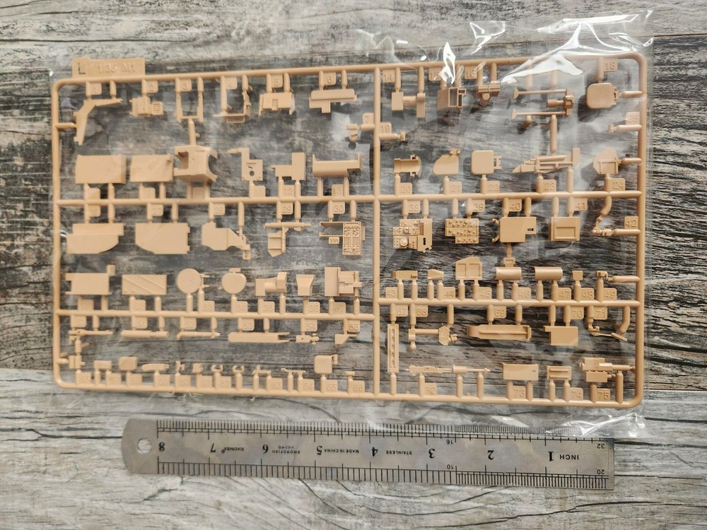 Rye Field Models 1/35 M-1 Sep Tusk Abrams Sprue Tree L from Kit No. 5026 RFM