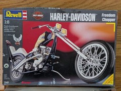 Revell 7949 1:8 Harley-Davidson Freedom Chopper Motorcycle Model Kit