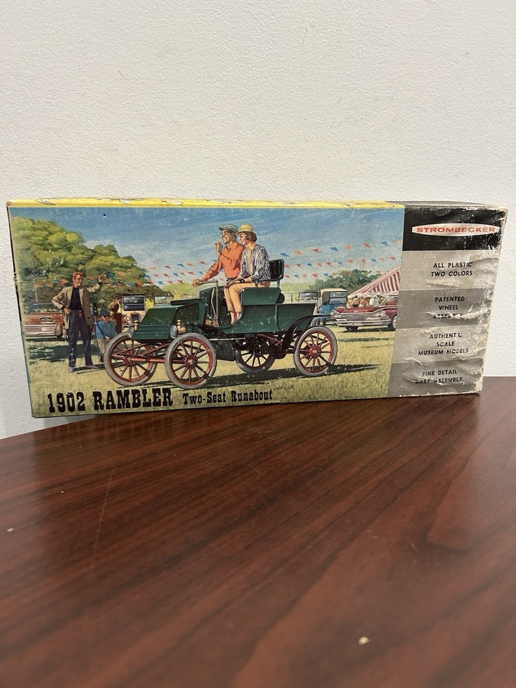 Strombecker 1902 Rambler Two Seat Runabout Kit #T2-100 Vintage Car Kit Very Rare