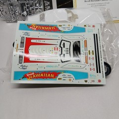 Revell 1/25 Roland Leong’s Hawaiian Fuel Funny Car Limited Edition Tin Kit…