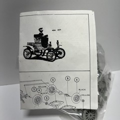 HIGHWAY PIONEERS Plastic Car Models “YOU PICK” New 1:32 Scale Mini Craft