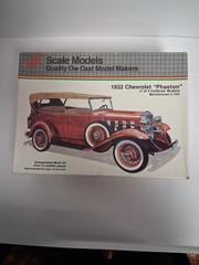 JLE Scale Models 1:20 Scale 1932 Chevrolet “Phaeton” Diecast Model Kit 4002