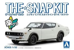 AOSHIMA 1/32 THE SNAP KIT NISSAN SKYLINE 2000 GTR WHITE Model Kit White New
