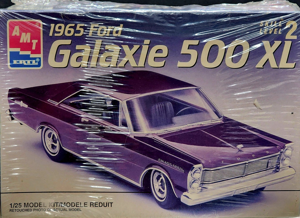 1965 Ford Galaxie 500 XL AMT 1:25 NEW FACTORY SEALED *US Seller*