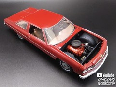 MPC 1976 Chevy Caprice w/Trailer 2T 1:25 Scale Model Kit