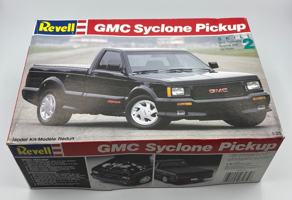 Revell, GMC, Syclone, Pickup, Truck, 1:25 Scale, Model Kit, 7435, Open Box.