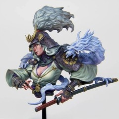 1/10 Scale Die-Cast Resin Bust Model Kit Female Warrior & Dragon Statue Unass…