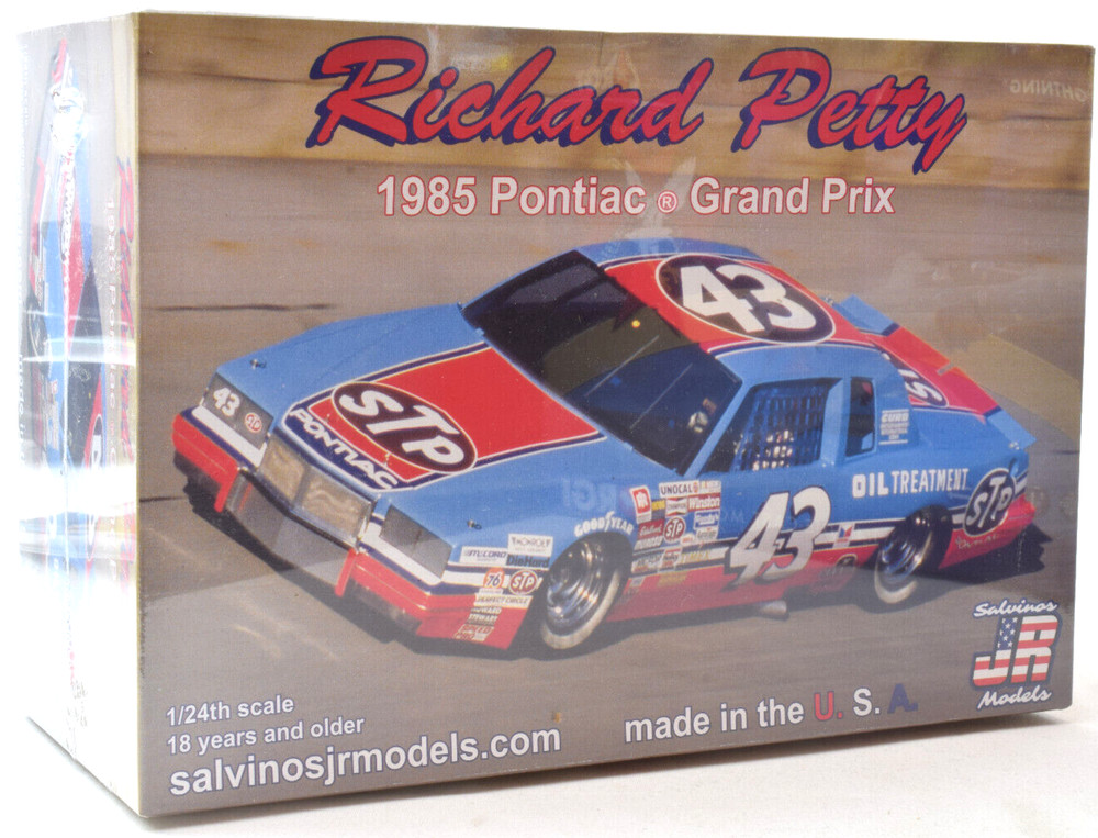 Salvinos JR Models “STP” Richard Petty 1985 Pontiac Grand Prix 1/24 Car Kit