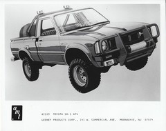 AMT / Lesney b & w press release picture “Toyota SR-5 ATV” kit