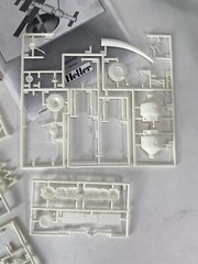 Heller Model 1/1600 MIR Russian Space Station (1:125) Complete / Opened