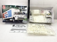 AMT Ford C-600 City Delivery Pepsi Truck Model Kit Unbuilt Complete In Box 1/25