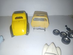 Monogram Revell Junkyard Built Parts Lot 1/32 1/24 1/25 Model Car Parts