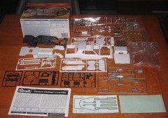 Revell Custom Cadillac Lowrider 1/25 Kit # 85-2864 Unbuilt 2006 Issue