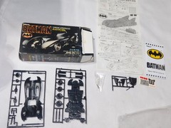 1989 MICHAEL KEATON KABAYA DC COMIC BATMOBILE BATMAN MOVIE MODEL KIT #2