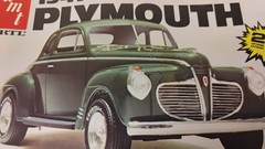 AMT – 1941 PLYMOUTH – OPEN BOX / SEALED INSIDE