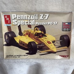 AMT Pennzoil Z-7 Special Penske PC-17 #6880 Released in 1989 NEW