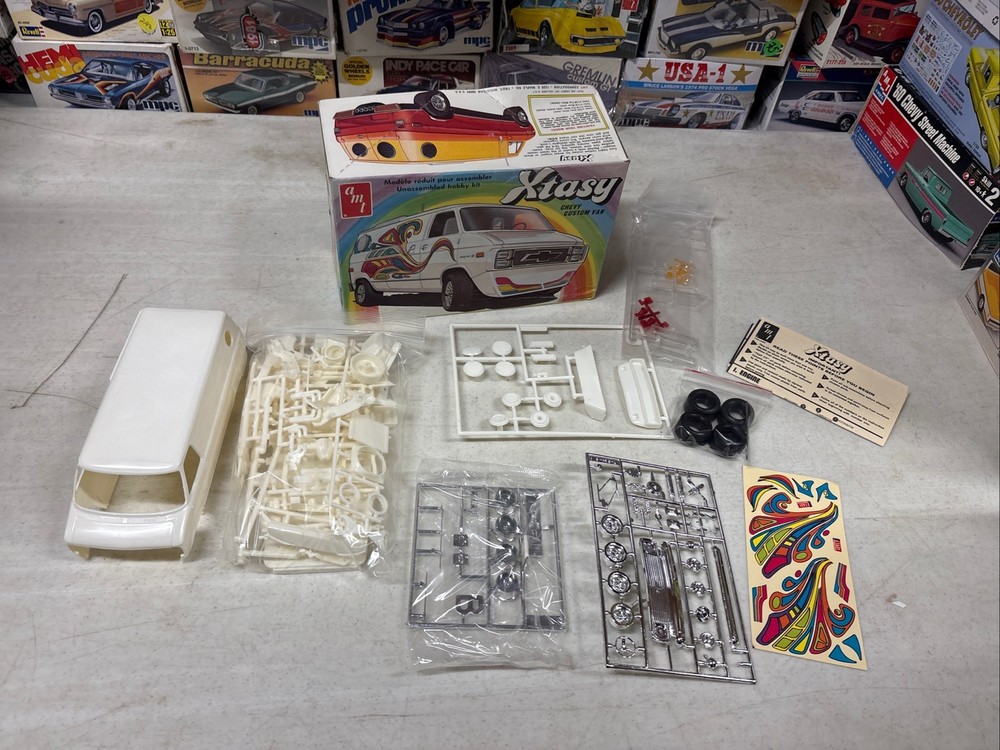AMT Xtasy Chevy Custom Van Unassembled Plastic Model Kit X2