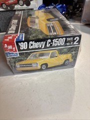 AMT ’90 Chevy C-1500, Sportside, 1/25 scale !!Factory Sealed!! Vintage!
