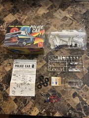 Vintage AMT Ford Interceptor Police Car #T227-225 Factory Original