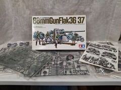Tamiya 1/35 German 88mm Gun Flak 36/37 35017 NEW Unassembled NOB