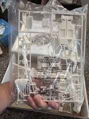 HELLER 1/24 SCALE RENAULT 4CV “PIE” KIT! CIRCA 2000’s! VMCP!