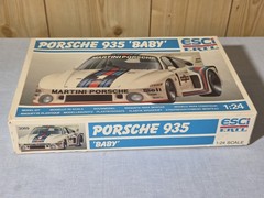 Vintage 1/24 ESCi ERTL PORSCHE 935 ‘BABY’ MODEL KIT FACTORY SEALED INSIDE 1992