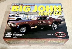 🏁 Polar Lights John Mazmanian’s Big John Barracuda Funny Car (Factory Sealed)🏁