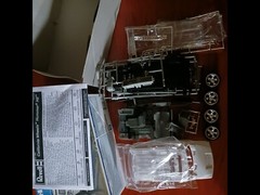 Revell Hummer H2 plastic Model Kit