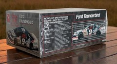 AMT Ford Thunderbird #9 Coors Light Bill Elliott 1/25 Kit # 6740 Factory Sealed