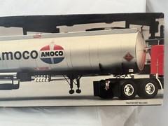 Amt/Ertl VINTAGE AMOCO Tanker Trailer 1/25 Model Kit (Sealed Part Bags) NIOB