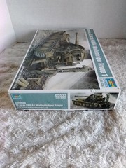Trumpeter 05523 1:35 German PAK 44 Waffentrager Krupp 1 Model Kit. SEE PHOTOS