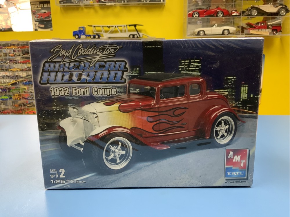AMT /ERTL BOYD CODDINGTON AMERICAN HOT ROD 1932 FORD COUPE “NEW”