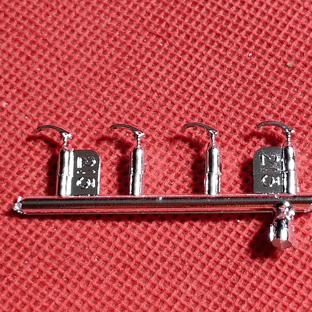 4 Side Door Handles 1948 Ford Woody 1:25 scale model car part Revell